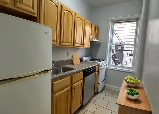 Property at 20 Tonnele Ave Unit 2E, Jersey City, NJ, 07306, 1 bed, 1 bath, [object Object]