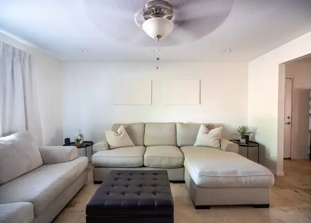 Property at 8260 E Elm Dr, Scottsdale, AZ, 85257, 3 beds, 2 baths, [object Object]