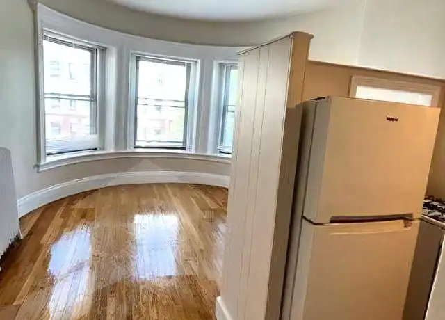 Property at 888 Massachusetts Ave Unit 316, Cambridge, MA, 02139, 1 bed, 1 bath, [object Object]