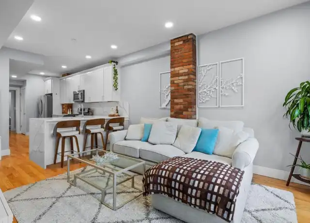 Property at 154 Lexington St, East Boston, MA, 02128, 2 beds, 2 baths, [object Object]