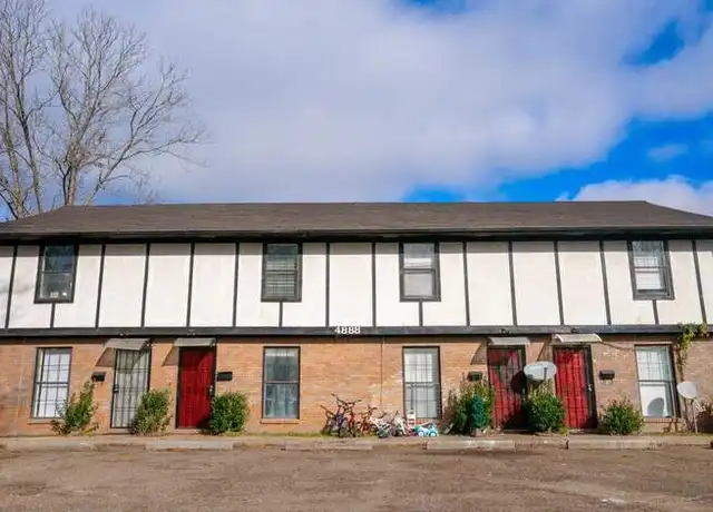 Property at 4888 S McRaven Rd, Jackson, MS, 39209, 2 beds, 1.5 baths, [object Object]