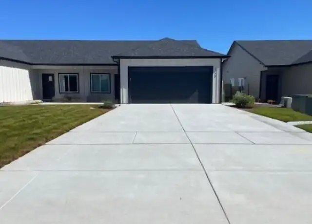 Property at 9378 E Wassall St Unit 9378 Wassall, Wichita, KS, 67210, 3 beds, 2 baths, [object Object]