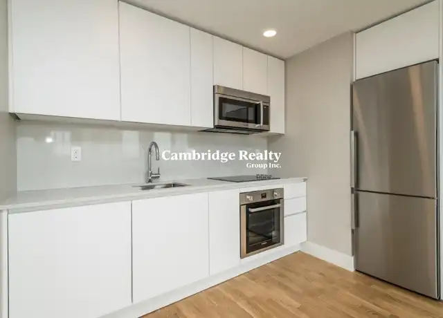 Property at 334 Harvard St Unit T4, Cambridge, MA, 02139, 2 beds, 1 bath, [object Object]