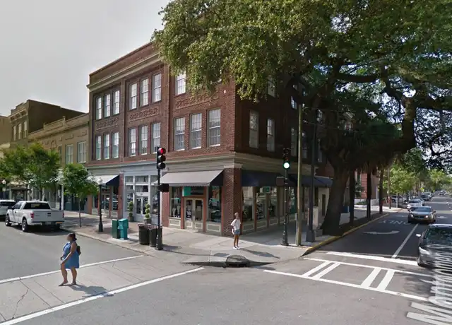 Property at 104 Montgomery St, Savannah, GA, 31401, 0 beds, 1 bath, [object Object]