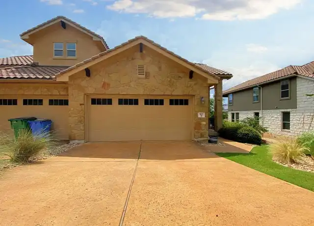 Property at 507 S Meadowlark St Unit B, Lakeway, TX, 78734, 4 beds, 3.5 baths, [object Object]