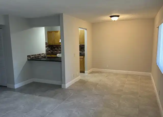 Property at 813 Meadows Cir #813, Boynton Beach, FL, 33436, 2 beds, 2 baths, [object Object]