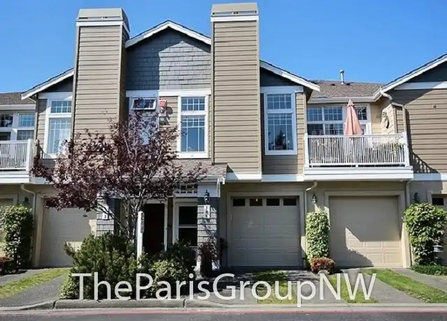 Property at 4310 NE 5th Ct #104, Renton, WA, 98059, 1 bed, 1 bath, [object Object]