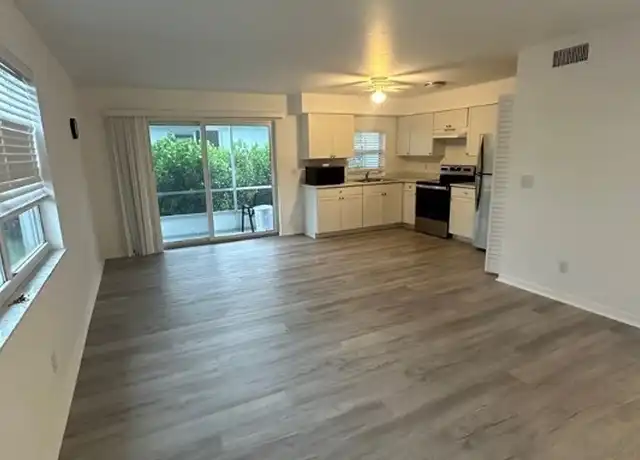 Property at 16001 Buccaneer St, Bokeelia, FL, 33922, 1 bed, 1 bath, [object Object]