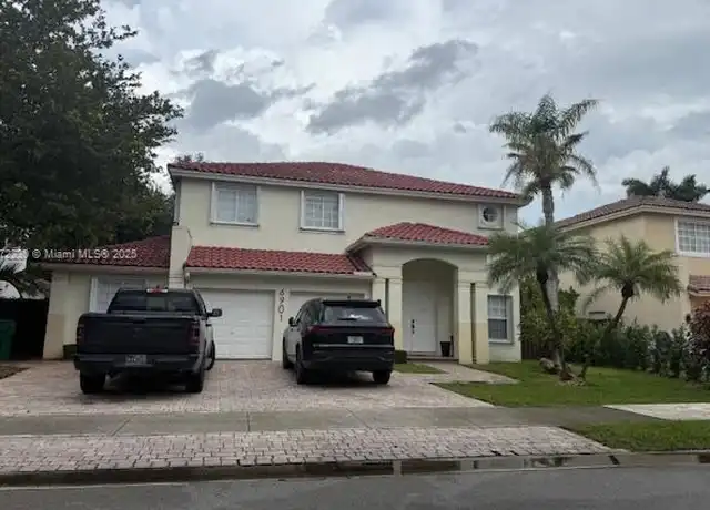 Property at 6901 NW 112th Ave, Doral, FL, 33178, 5 beds, 3 baths, [object Object]