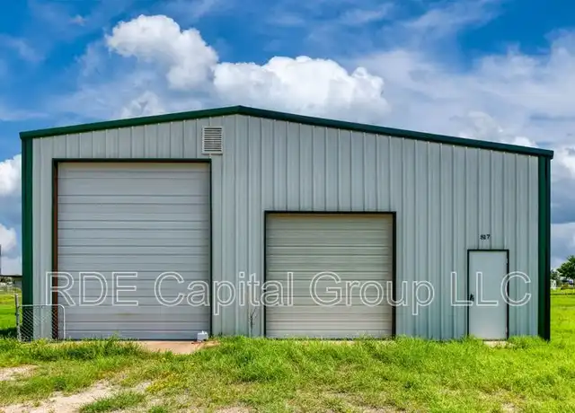 Property at 817 Cleveland Rd Unit 1, Granbury, TX, 76049, 0 beds, 1 bath, [object Object]