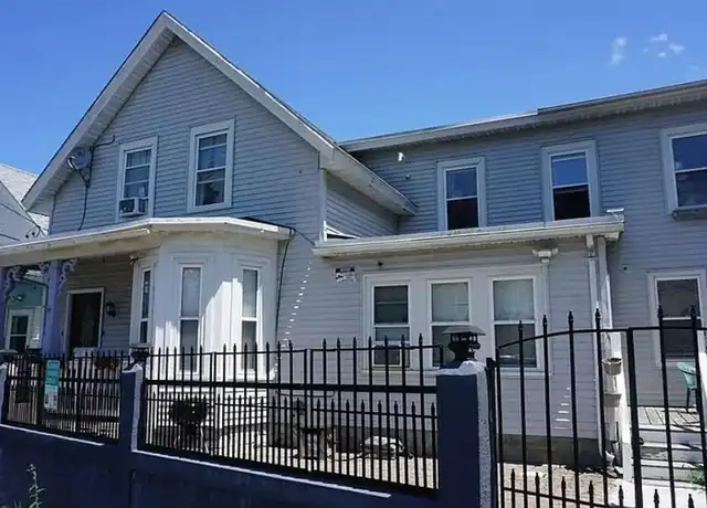 Property at 74 Grand St Unit 1, Lowell, MA, 01851, 2 beds, 1 bath, [object Object]