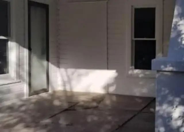Property at 641 N Bdwy, Shawnee, OK, 74801, 3 beds, 1 bath, [object Object]
