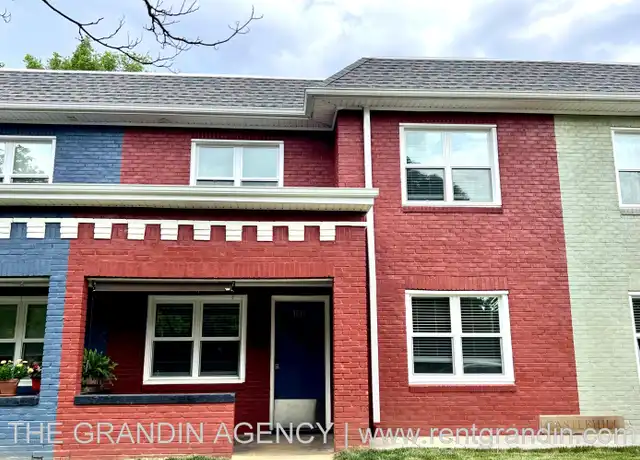 Property at 1725 Bluemont Ave SW, Roanoke, VA, 24015, 3 beds, 1.5 baths, [object Object]