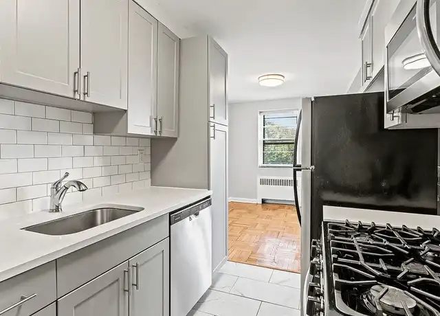 Property at Pelham Park - 229 W Upsal St, Philadelphia, PA, 19119, 1-2 bed, 1 bath, [object Object]
