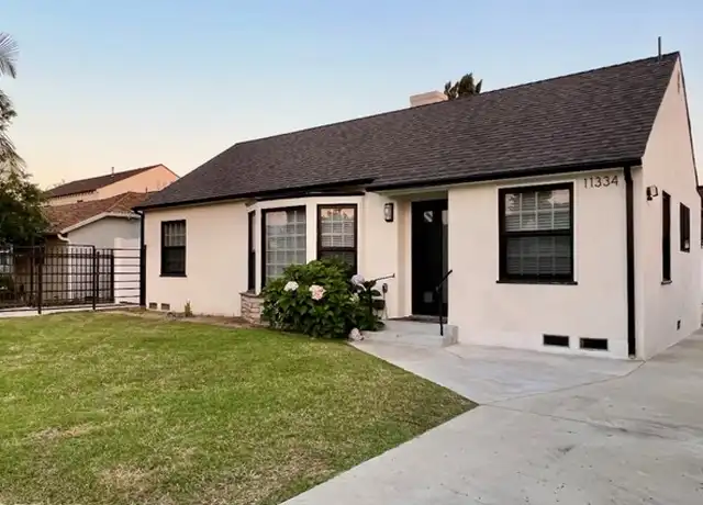 Property at 11334 Delano St, North Hollywood, CA, 91606, 3 beds, 2 baths, [object Object]