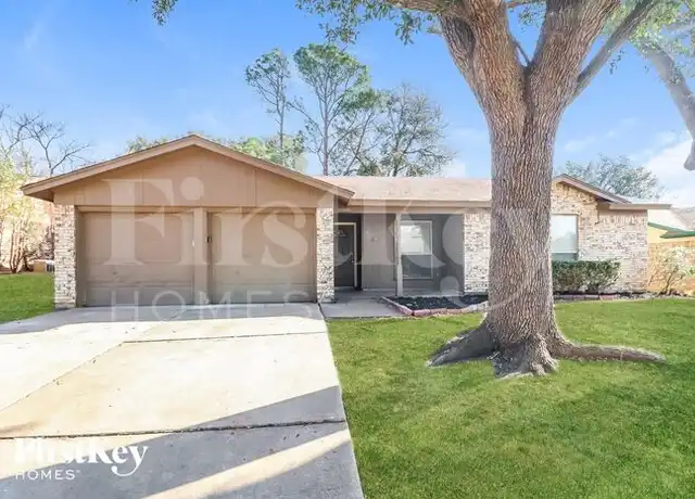 Property at 732 NW Ann Lois Ln, Burleson, TX, 76028, 3 beds, 2 baths, [object Object]