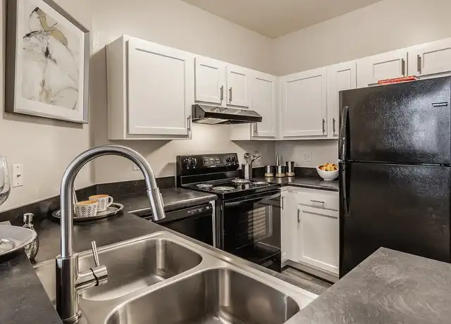 Property at Riverchase Apartments - 2730 River Chase Dr, Indianapolis, IN, 46214, 1-2 bed, 1-2 bath, [object Object]