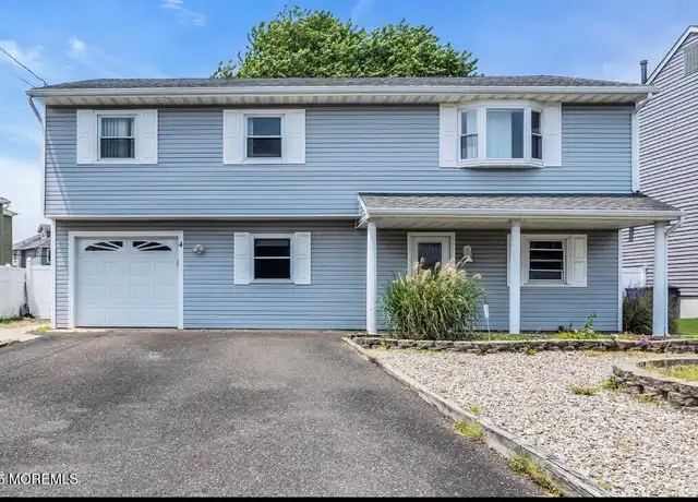 Property at 4 Harbor View Ln, Toms River, NJ, 08753, 3 beds, 2.5 baths, [object Object]