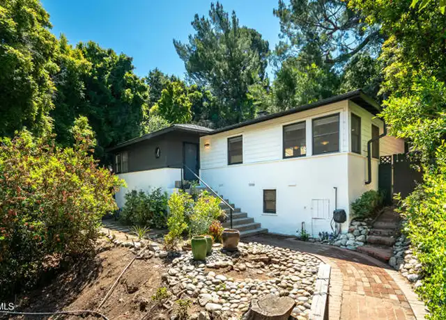 Property at 2057 Hilldale Dr, La Canada Flintridge, CA, 91011, 2 beds, 2 baths, [object Object]