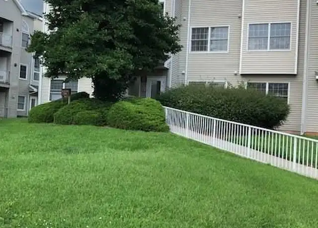 Property at 926 Edpas Rd #926, New Brunswick, NJ, 08901, 2 beds, 1 bath, [object Object]