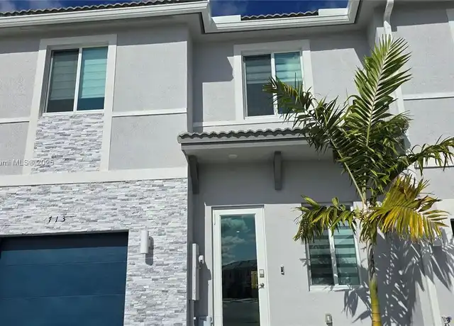 Property at 713 SE 13th Street Cir, Homestead, FL, 33034, 4 beds, 3.5 baths, [object Object]
