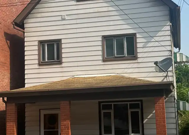 Property at 433 Wall Ave, Wall, PA, 15148, 4 beds, 1 bath, [object Object]