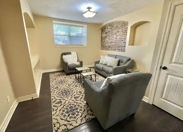 Property at The Jackson - 3007 Jackson St, Omaha, NE, 68105, 1-2 bed, 1 bath, [object Object]