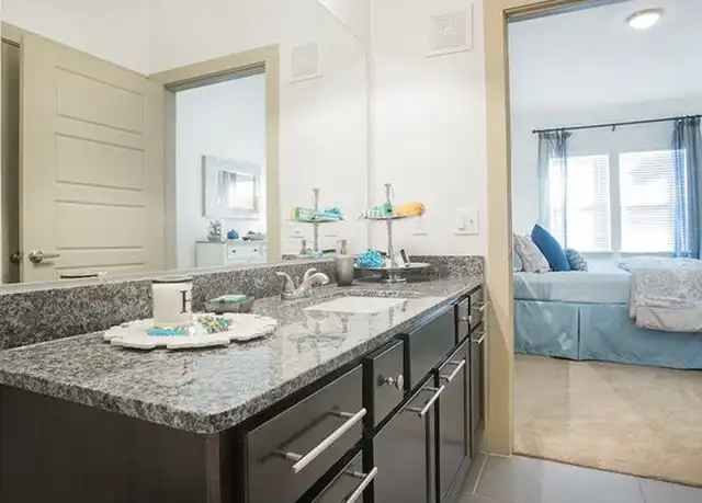 Property at 2200 Yale St Unit 1511, Houston, TX, 77008, 1 bed, 1 bath, [object Object]
