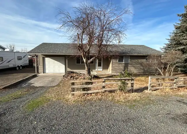 Property at 331 Hood Ave, Metolius, OR, 97741, 3 beds, 1 bath, [object Object]