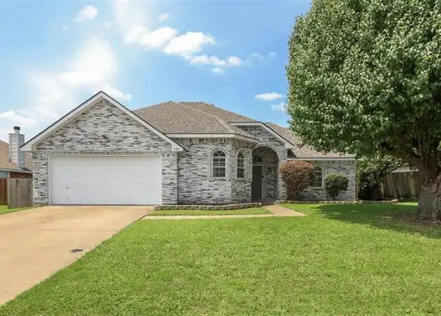 Property at 305 Winter Park, Rockwall, TX, 75032, 3 beds, 2 baths, [object Object]