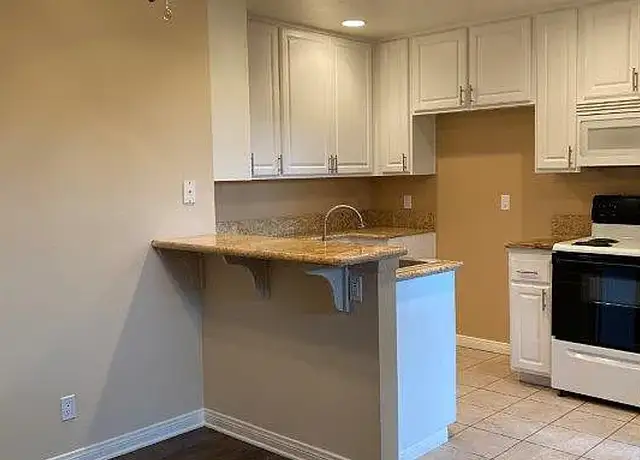 Photo of 1480 S Highland Ave, Fullerton, CA 92832
