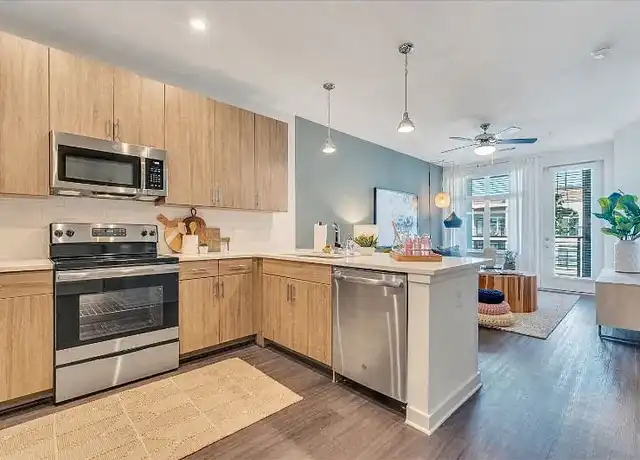 Property at Alta Purl - 1018 N Caldwell St, Charlotte, NC, 28206, 1-3 bed, 1-2 bath, [object Object]