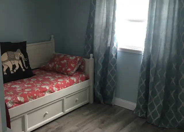 Property at 827 E 11th Ave, New Smyrna Beach, FL, 32169, 4 beds, 2 baths, [object Object]