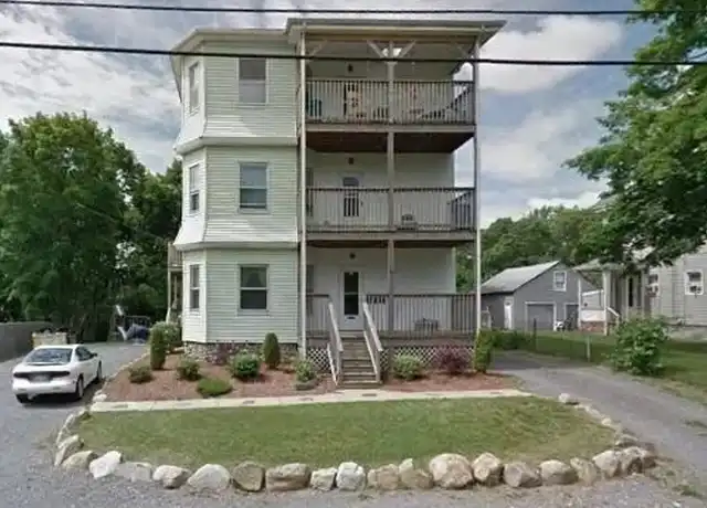 Property at 64 Crapo St Unit 2, Bridgewater, MA, 02324, 3 beds, 1 bath, [object Object]