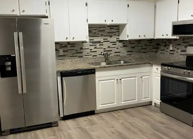 Property at 1620 S Palmetto Ave Unit 203, South Daytona, FL, 32119, 2 beds, 1 bath, [object Object]