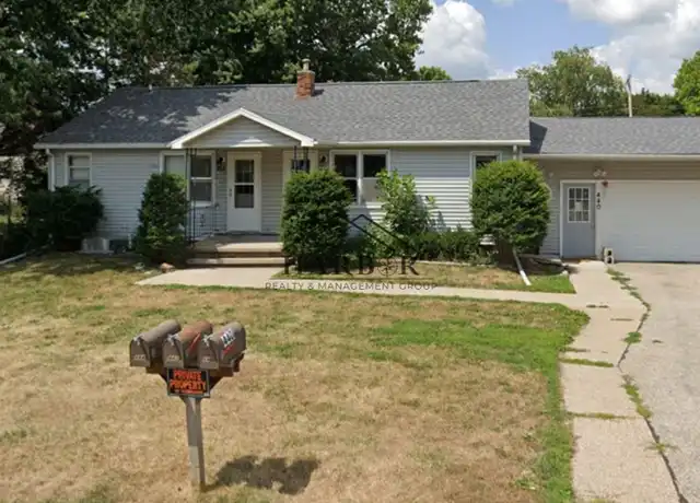 Property at 440 Church Ave Unit 440, St Charles, MN, 55972, 2 beds, 1 bath, [object Object]