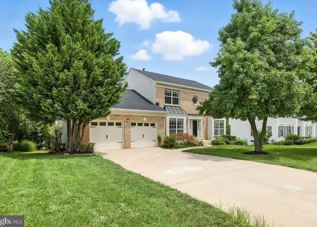 Property at 1562 Kingstream Cir, Herndon, VA, 20170, 4 beds, 3.5 baths, [object Object]