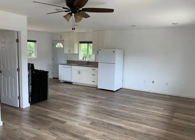 Property at 646 Akoakoa St, Kailua, HI, 96734, 2 beds, 2 baths, [object Object]