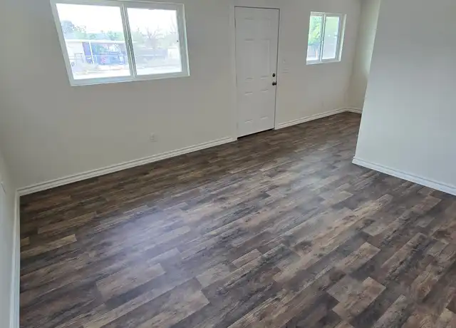 Property at 314 S Birch Ave Unit B2, Roswell, NM, 88203, 1 bed, 1 bath, [object Object]