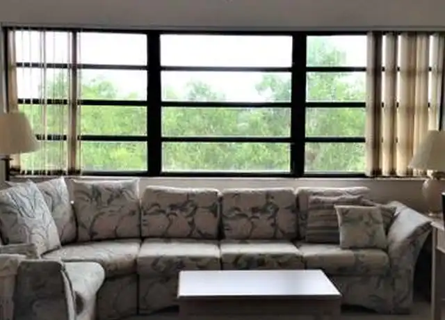 Property at 4640 Lucerne Lakes Blvd, Lake Worth, FL, 33467, 1 bed, 1 bath, [object Object]