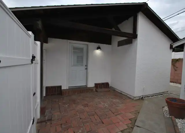 Property at 5335 E Carita St Unit Back House, Long Beach, CA, 90808, 1 bed, 1 bath, [object Object]