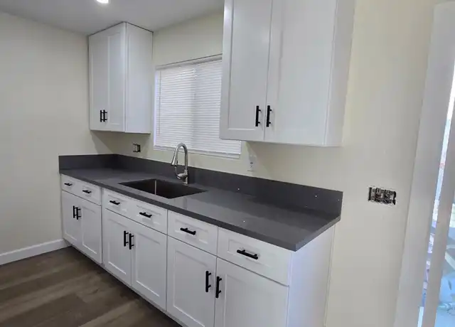 Property at 12725 Navajo Rd Unit 2, Apple Valley, CA, 92308, 2 beds, 1 bath, [object Object]