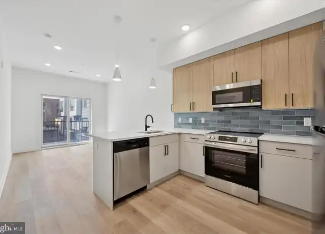 Property at 2020 Frankford Ave Unit 205, Philadelphia, PA, 19125, 1 bed, 1 bath, [object Object]
