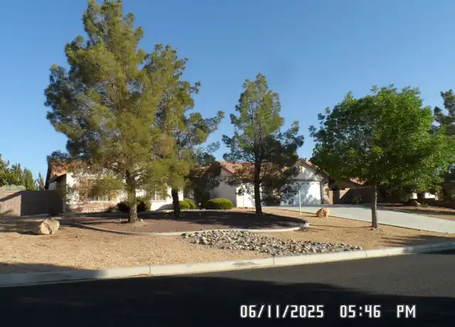 Property at 17785 Branding Iron Rd, Apple Valley, CA, 92307, 3 beds, 2 baths, [object Object]
