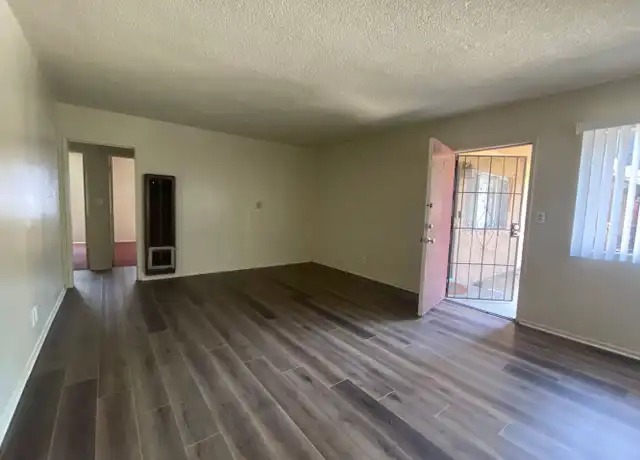 Property at 1036 Dawson Ave Unit 3, Long Beach, CA, 90804, 2 beds, 1 bath, [object Object]