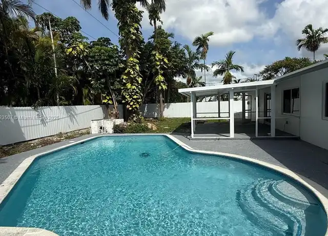 Property at 9934 SW 195th St Unit 9934, Cutler Bay, FL, 33157, 3 beds, 2 baths, [object Object]