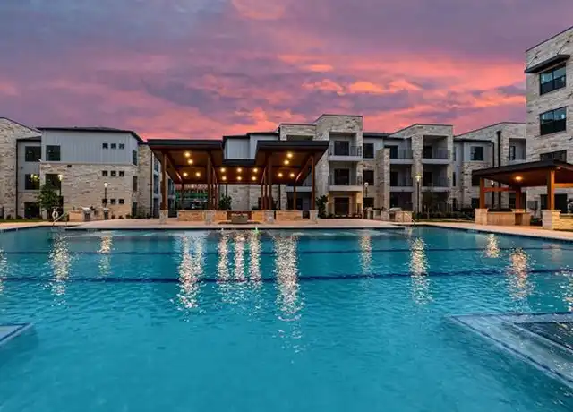 Property at 137 1/2 Foremost Dr Unit B6-33, Austin, TX, 78745, 2 beds, 2 baths, [object Object]