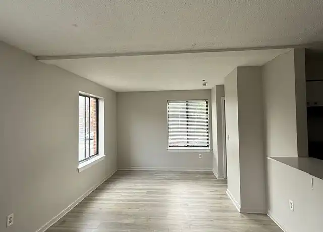 Property at 66 Webster St, Hartford, CT, 06114, 0 beds, 1 bath, [object Object]