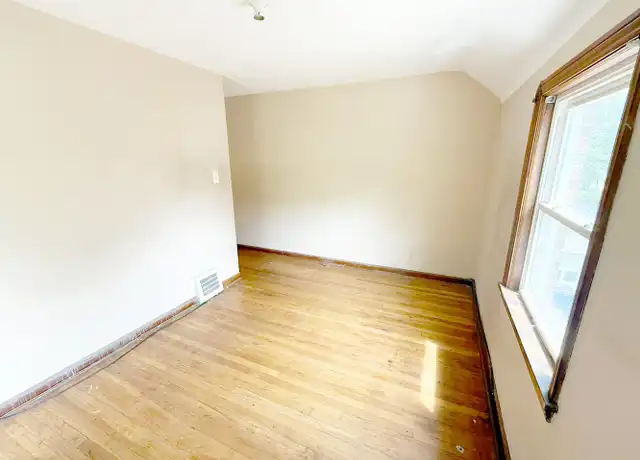 Property at 4719 W 125th St, Cleveland, OH, 44135, 3 beds, 2 baths, [object Object]