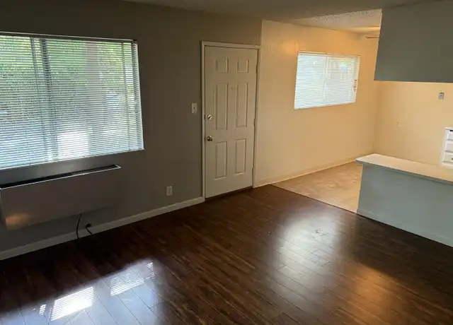 Property at 2044 Mendocino Ave Unit 29, Santa Rosa, CA, 95401, 2 beds, 1 bath, [object Object]